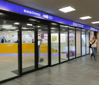 Kundenzentrum für Budapester Verkehr BKK - Coolfire-Thermo 74 Feuerfeste automatische Glastür