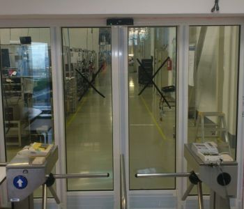 Sarvar Flextronics Coolfire-Thermo 74 Firepoof automatische Glastür