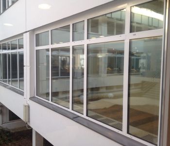 Debrecen Therme, Ungarn, Coolfire Thermo74 Brandschutzfenster