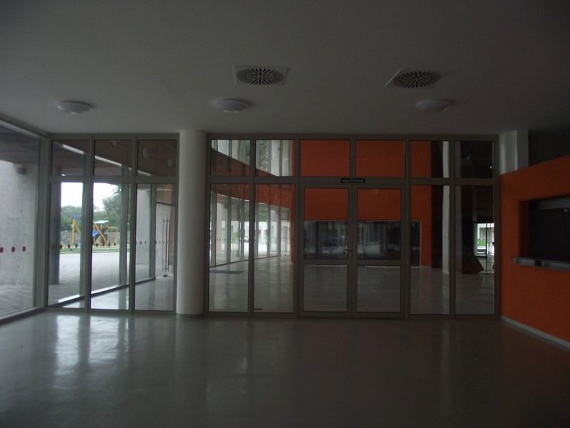 TFeszt2