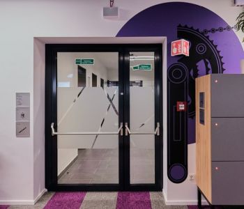 Bosch Campus, Budapest – Coolfire Thermo74 EI60 Verglaste Brandschutztür